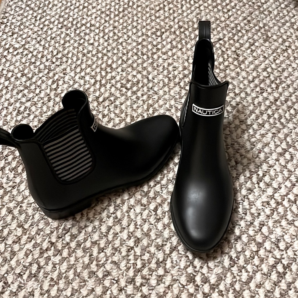 Nautica Short Rain Boots